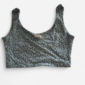 Brandy Melville Gray Leopard Print Crop Top